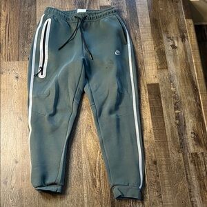 Nike Boys Olive Green Jogger Sweatpants with White Stripe